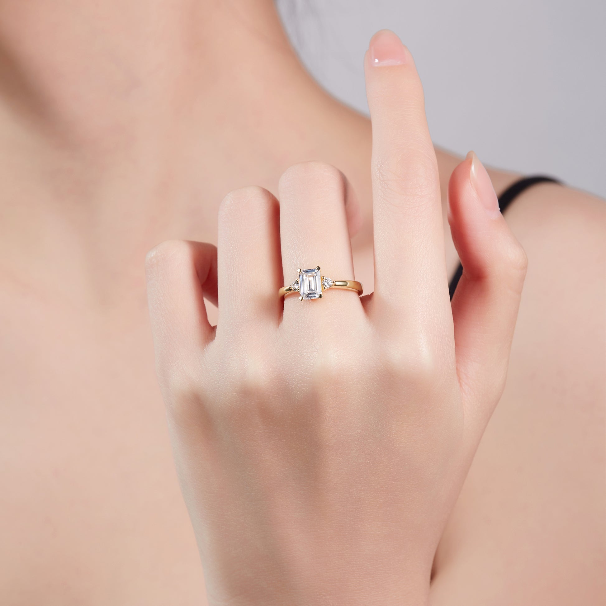 Emerald Three Stone 1ct Preset Diamond Ring