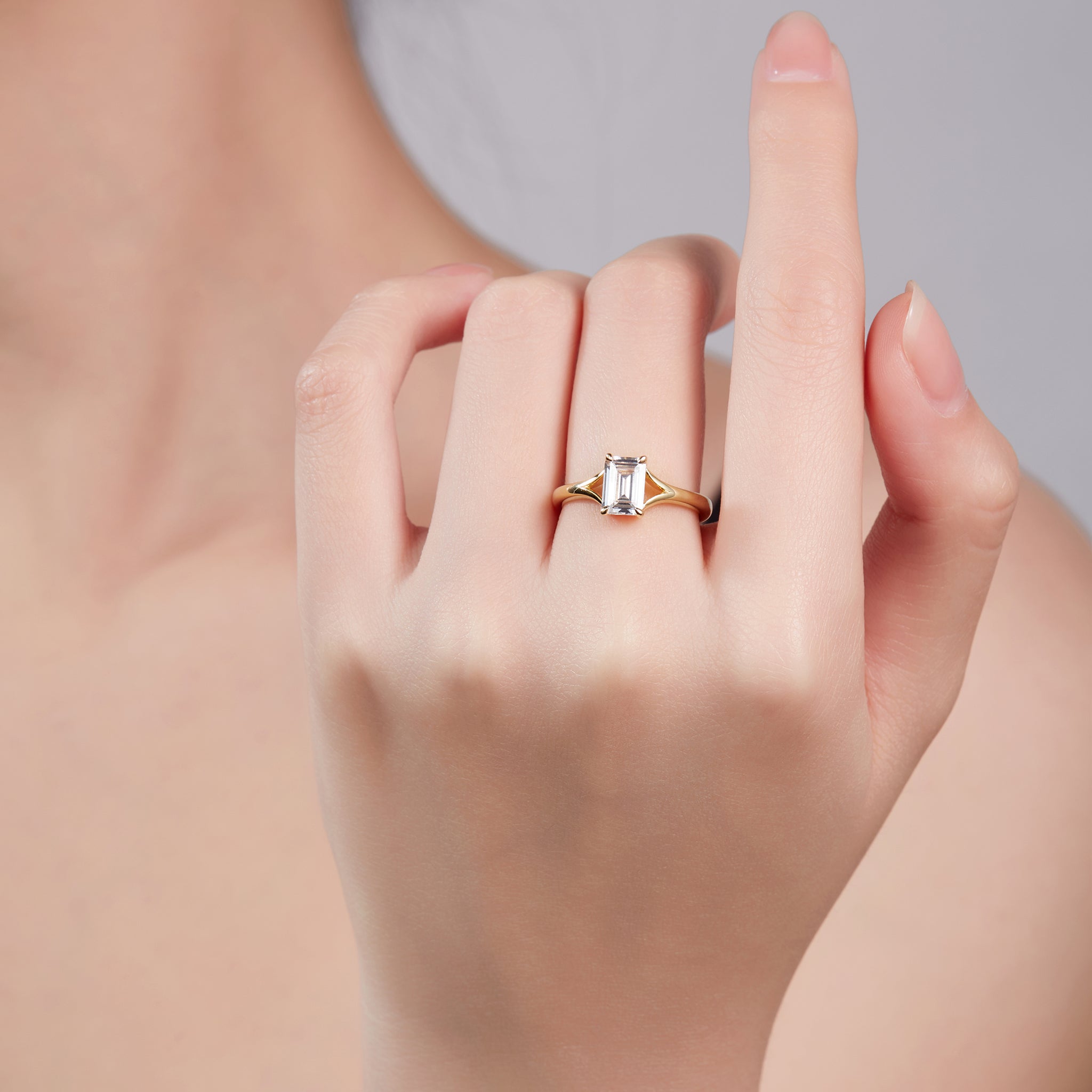 Carina Emerald Solitaire Preset 1ct Diamond Ring