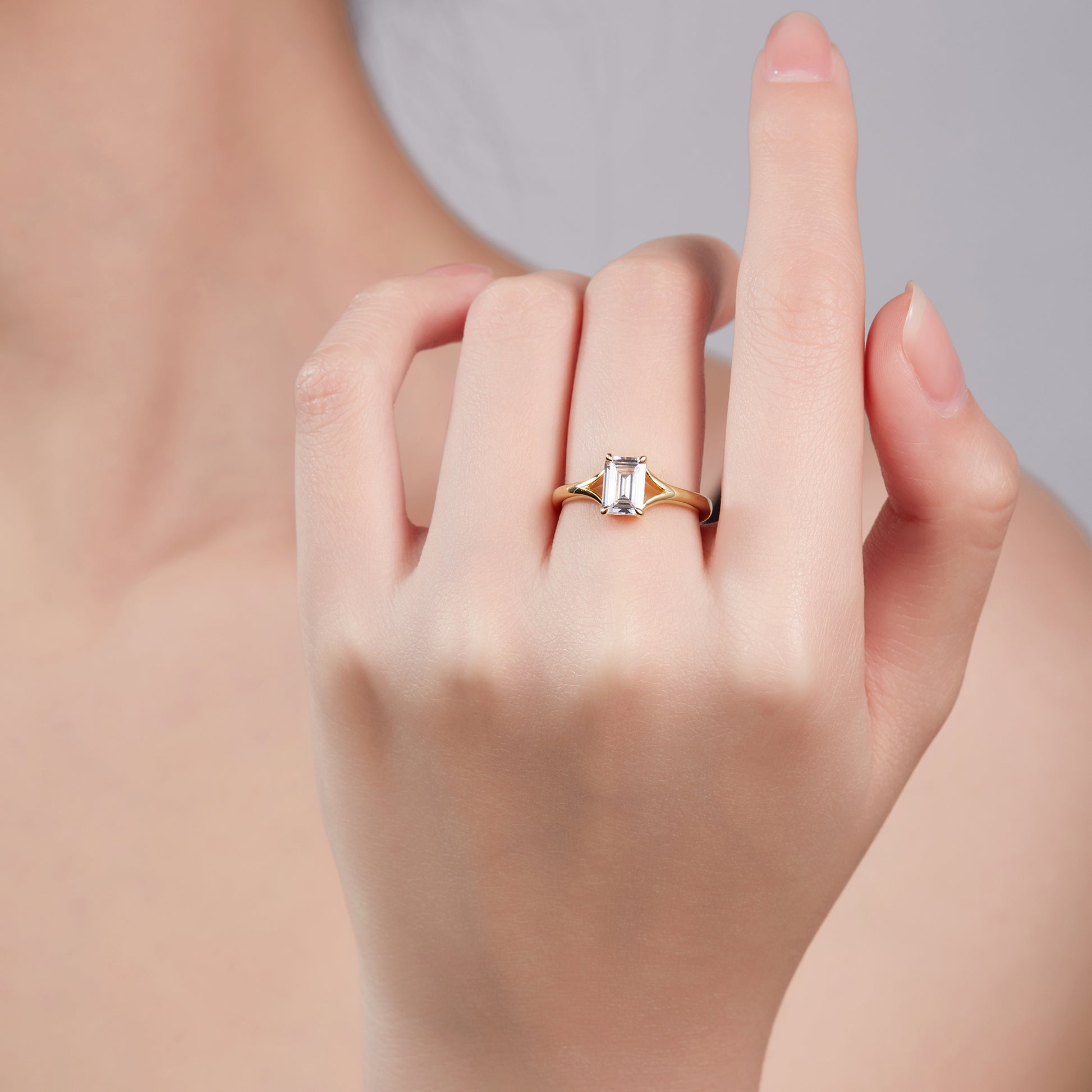 Carina Emerald Solitaire Preset 1ct Diamond Ring