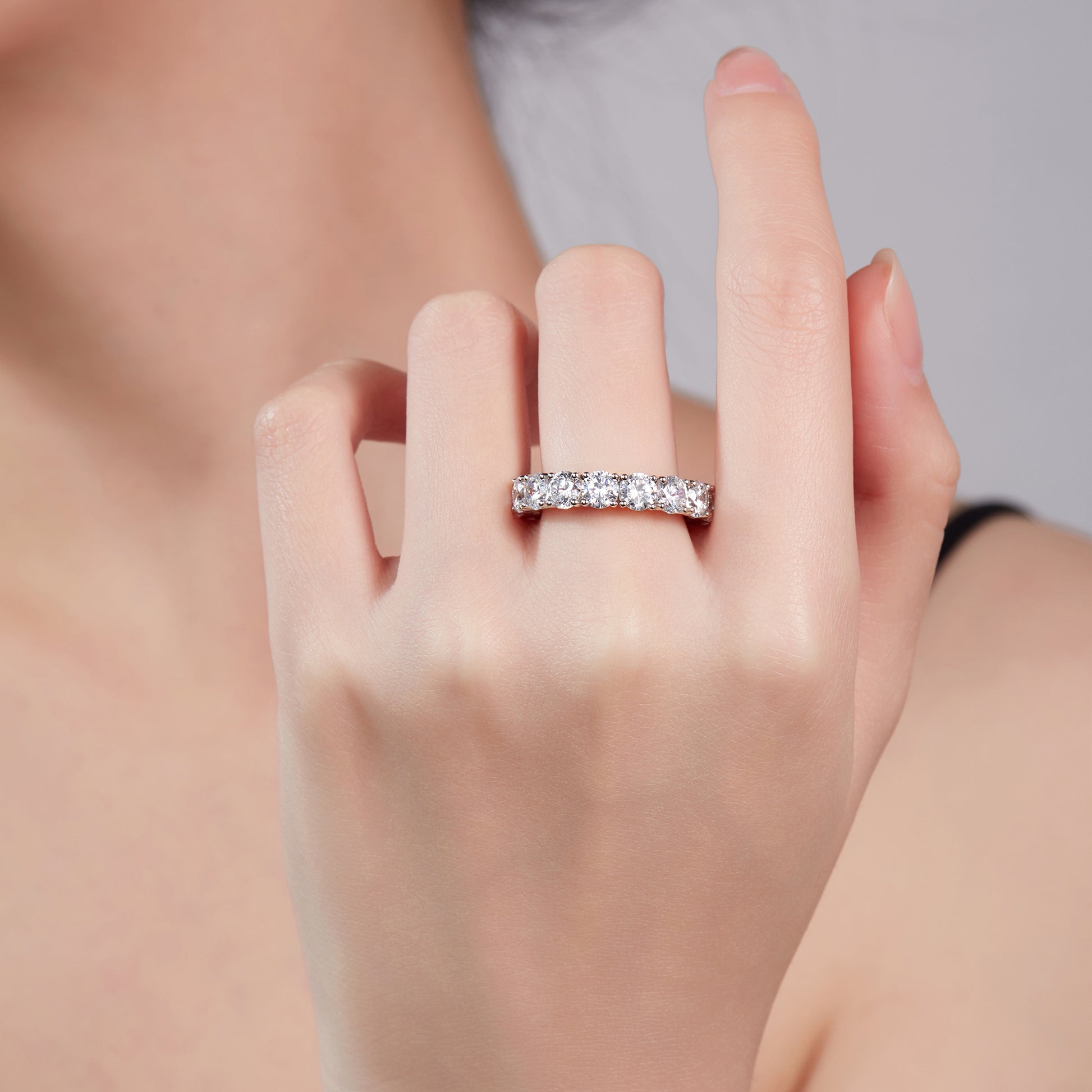 Round Diamond Eternity Band