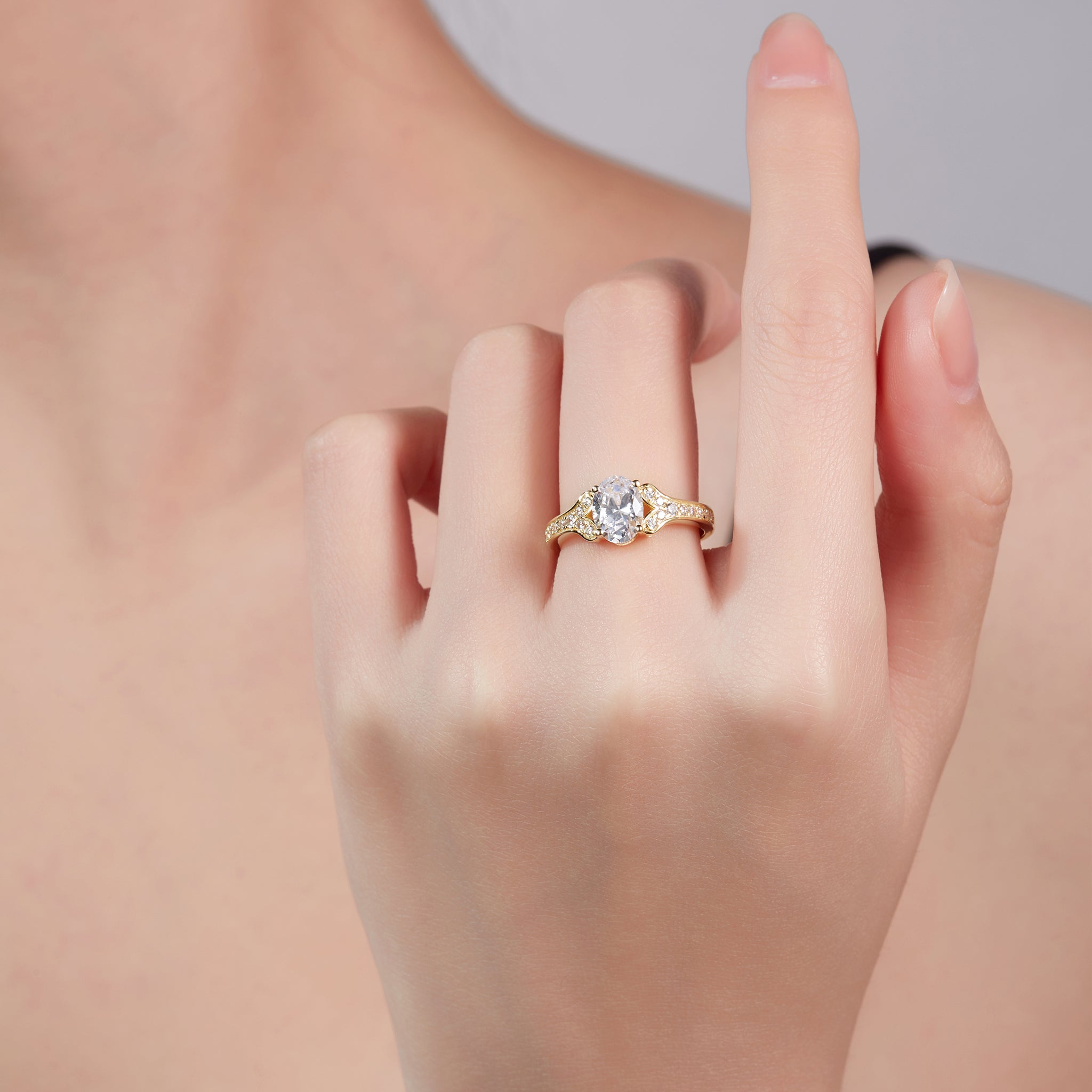 Oval Pave 1ct Preset Diamond Ring