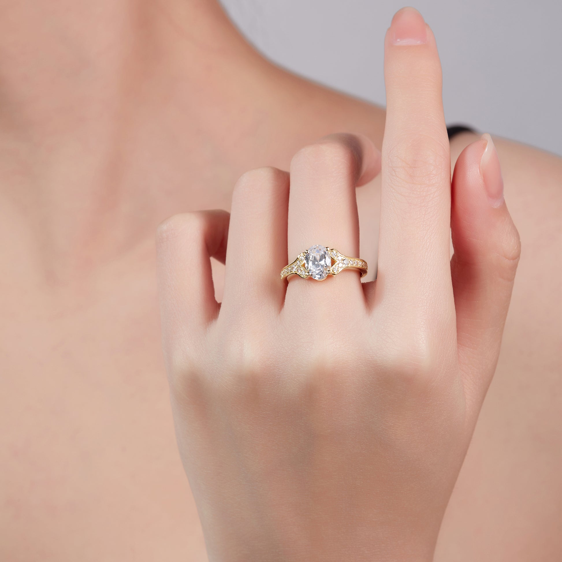 Oval Pave 1ct Preset Diamond Ring