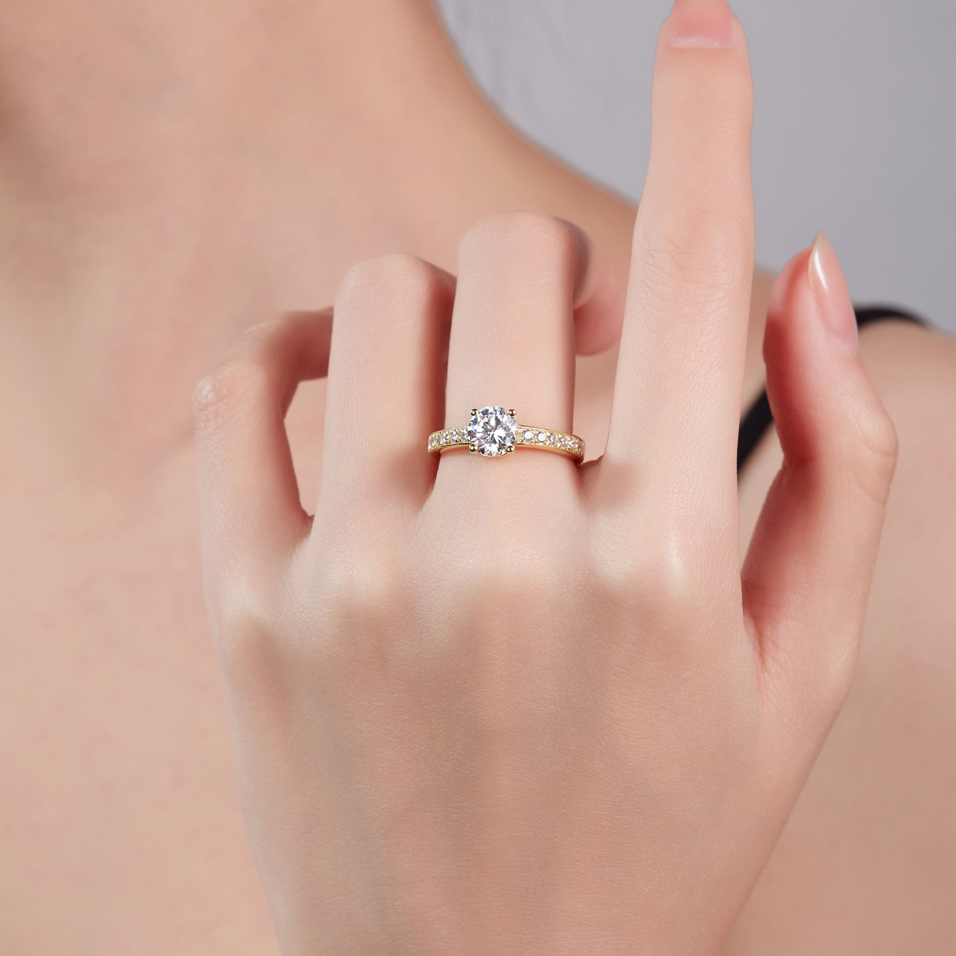 Classic Pave Preset 1ct Diamond Ring